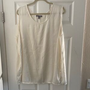 Jessica London Cream Sleeveless Blouse